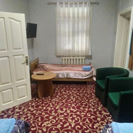Bed and Breakfast Avesto Urgencz Zewnętrze zdjęcie