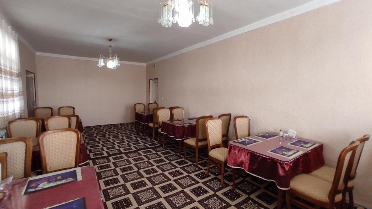 Bed and Breakfast Avesto Urgencz Zewnętrze zdjęcie